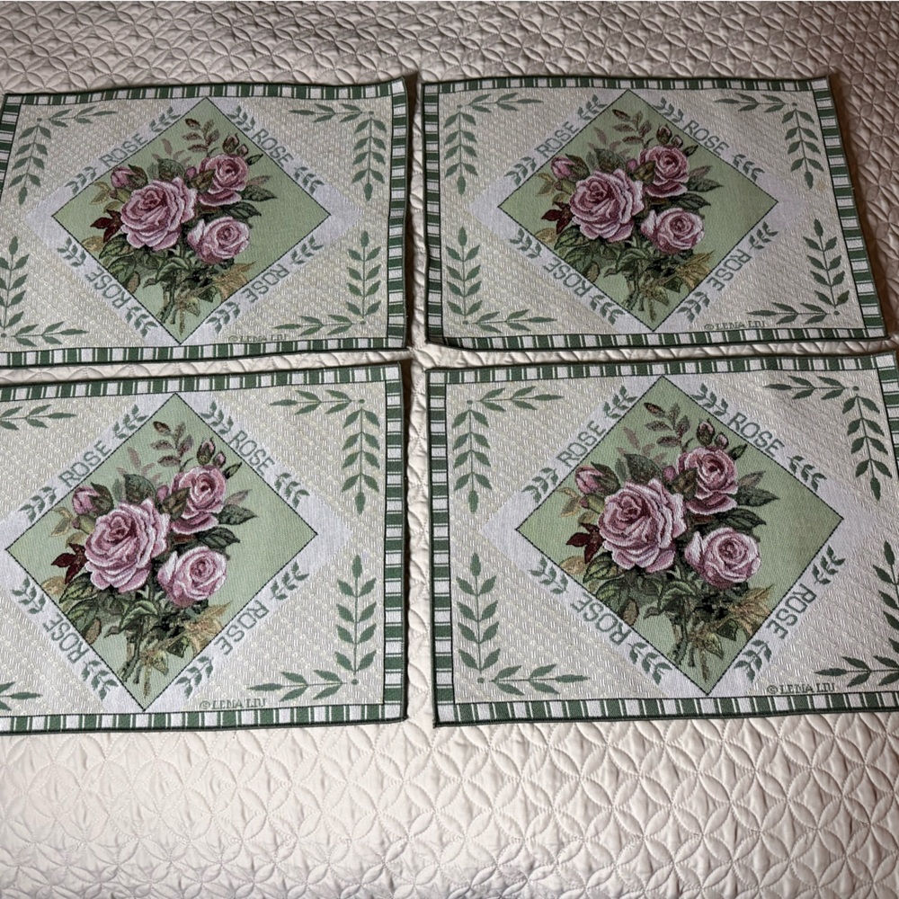 Floral Rose Dining Table Placemats - Set of 4